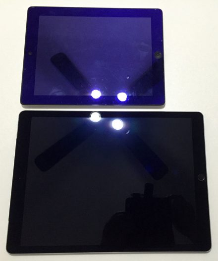 iPad Pro（12.9インチ）とiPad2（9.7インチ）のサイズ比較