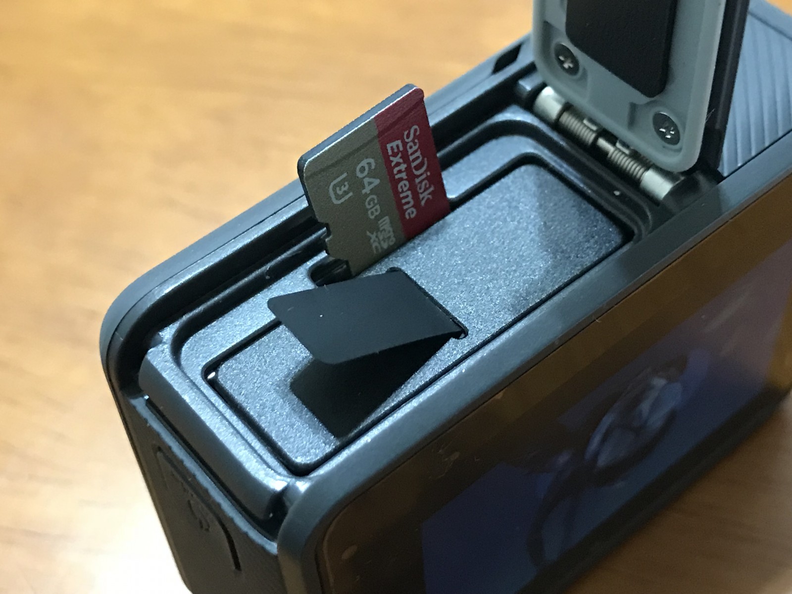 GoPro7Black新品アクセサリー26個＋新品SDカード付き！！