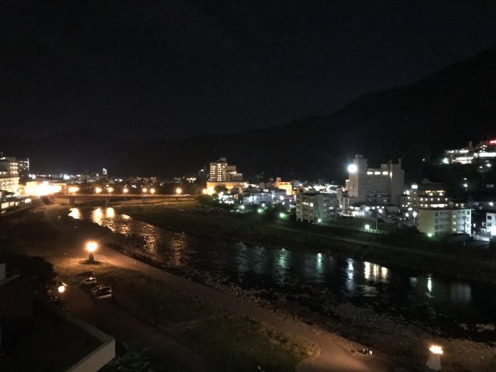 下呂温泉街の夜景