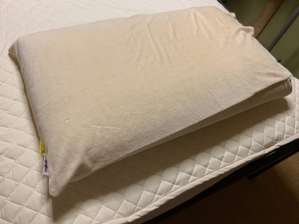マニフレックスのピローグランデの枕カバーをオーガニックコットン 